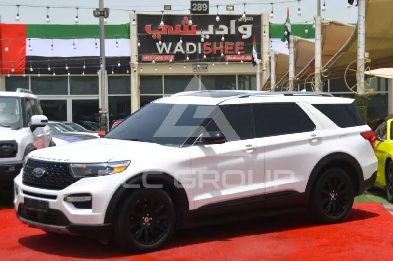 2020 Ford EXPLORER