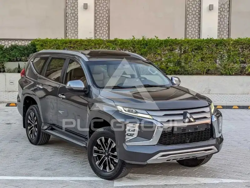 2021 Mitsubishi MONTERO