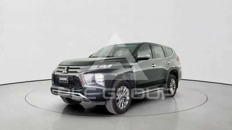 2021 Mitsubishi MONTERO