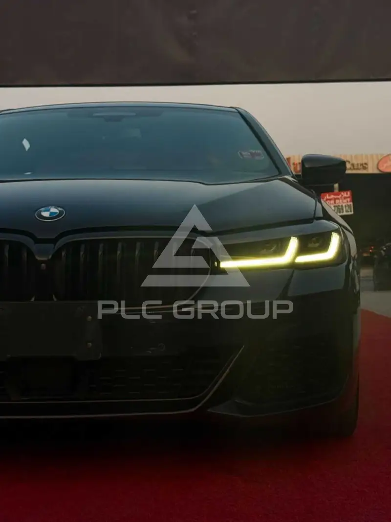 2021 BMW 550