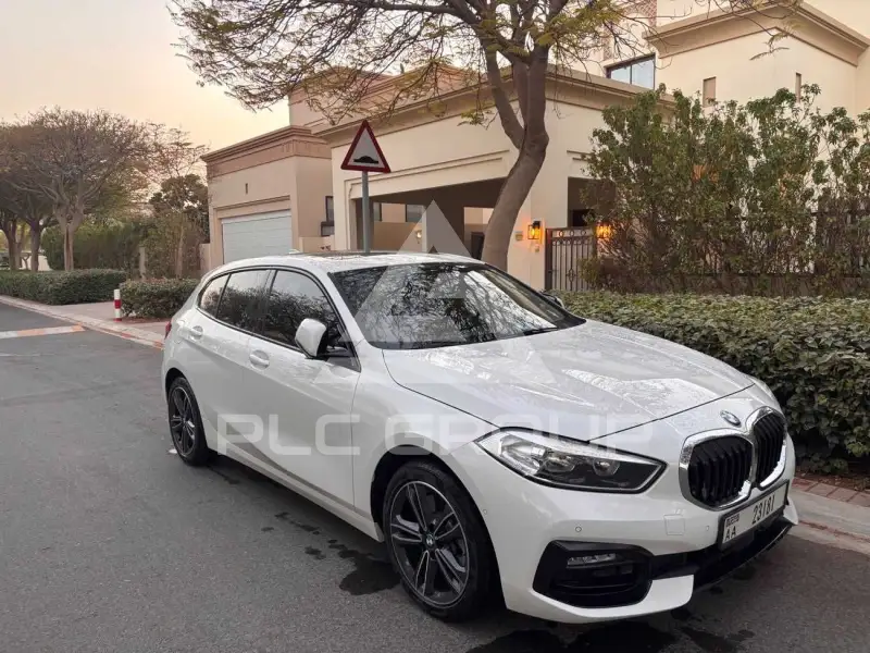 2021 BMW 120