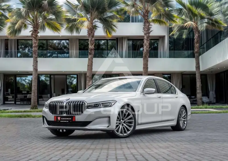 2021 BMW 730