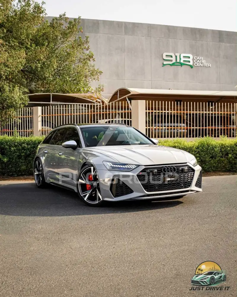 2021 Audi RS6