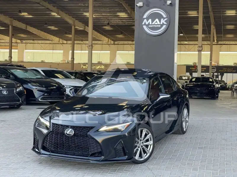 2021 Lexus IS350