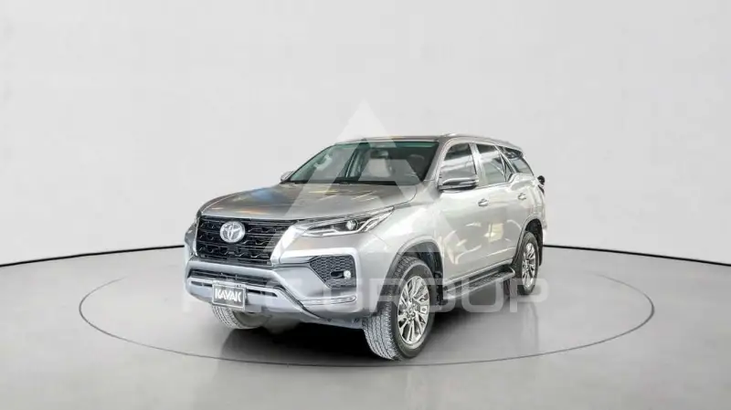 2021 Toyota Fortuner