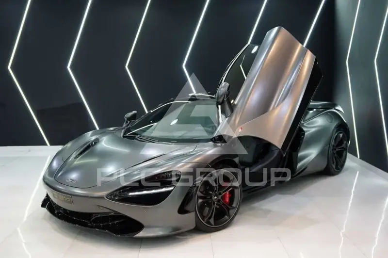 2021 McLaren 720S