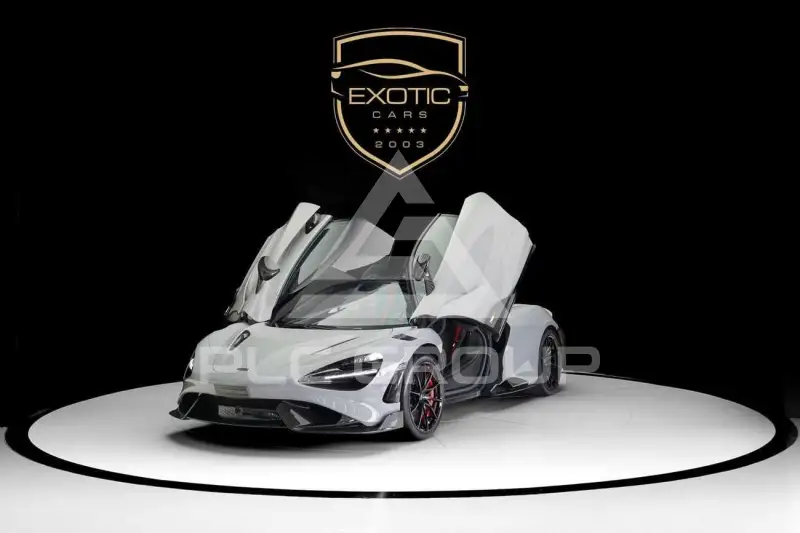 2021 McLaren 765