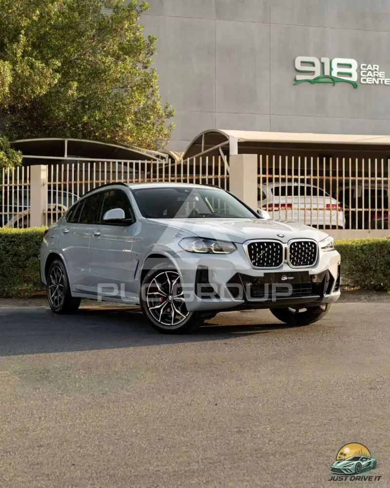 2022 BMW X4