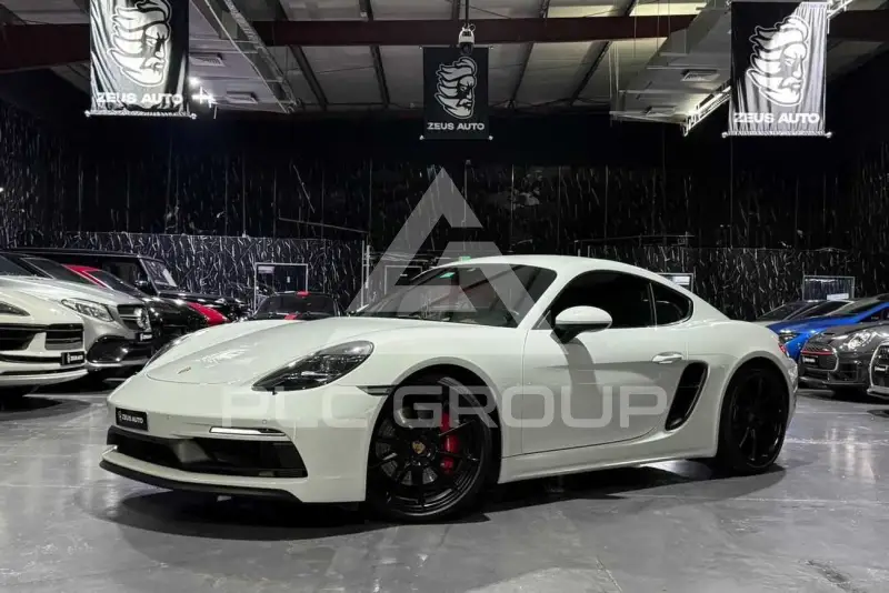 2022 Porsche 718