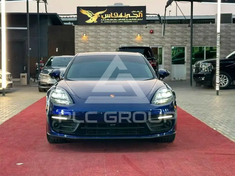 2022 Porsche Panamera