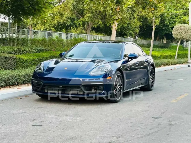 2022 Porsche Panamera