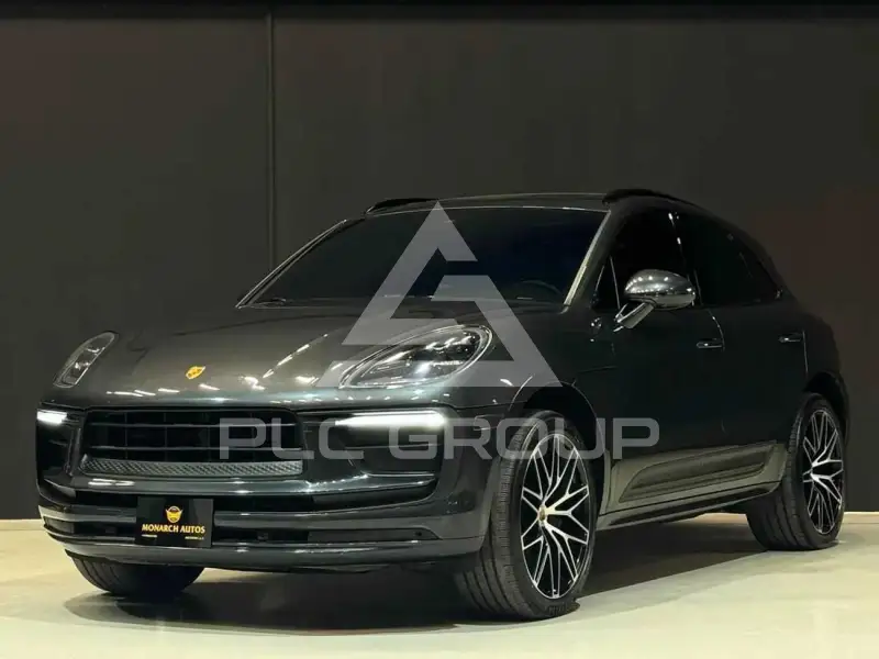 2022 Porsche MACAN