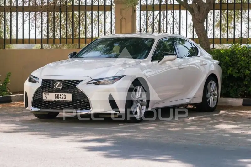 2022 Lexus IS300
