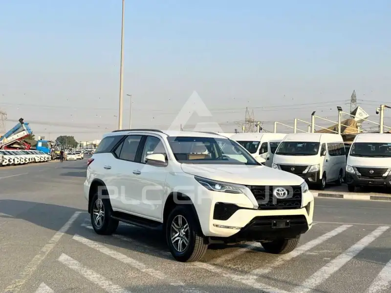2022 Toyota Fortuner