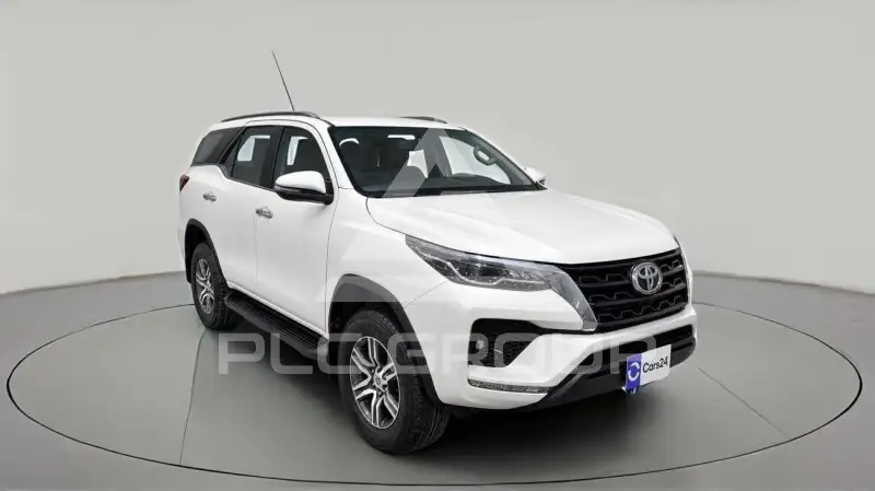 2022 Toyota Fortuner