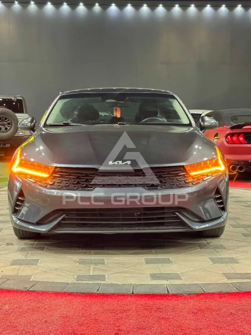 2022 KIA K5