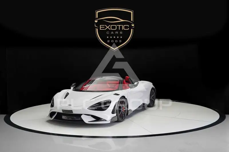 2022 McLaren 765