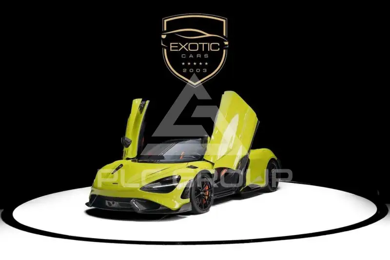 2022 McLaren 765