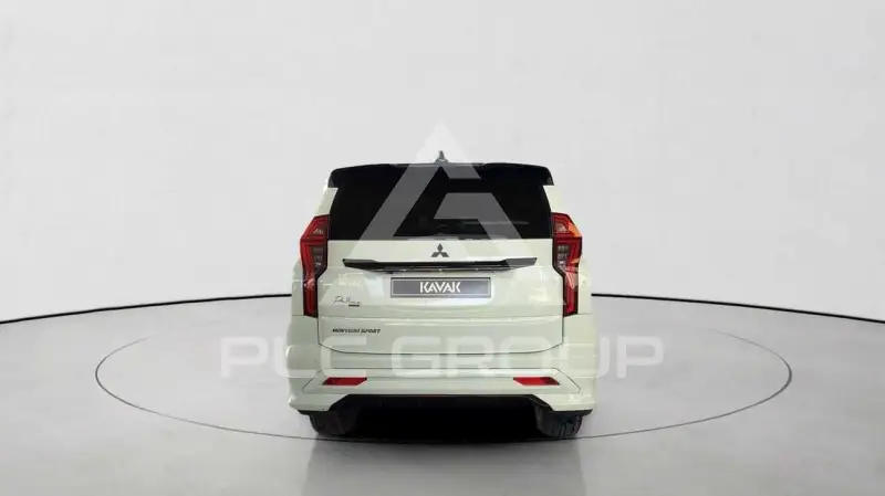 2023 Mitsubishi MONTERO