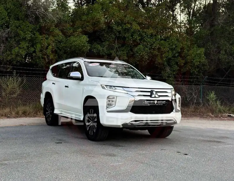 2023 Mitsubishi MONTERO