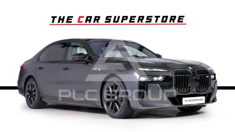 2023 BMW 