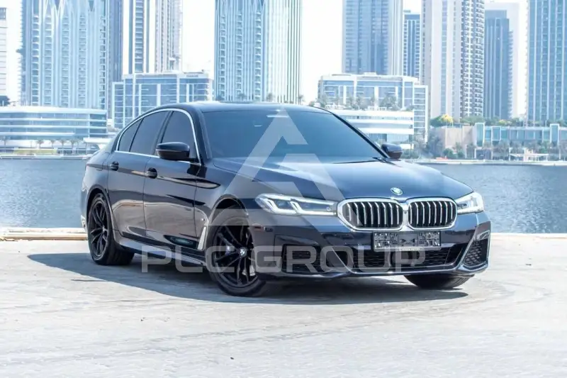 2023 BMW 520