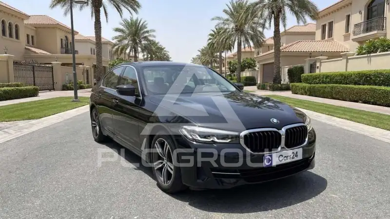 2023 BMW 520