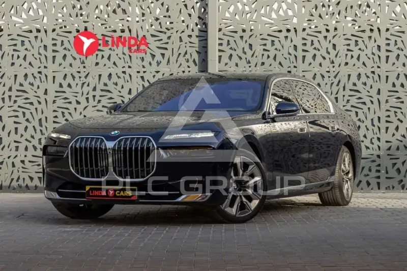 2023 BMW 740