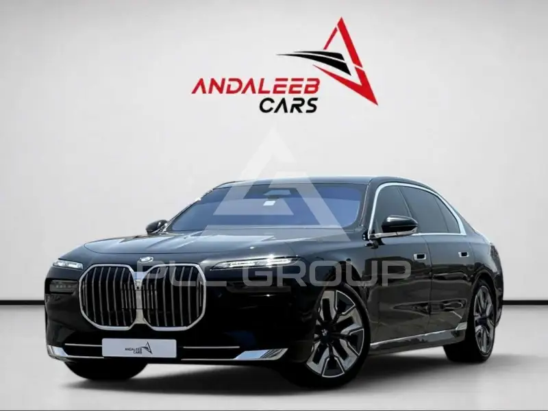2023 BMW 740