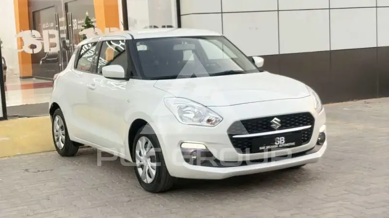 2023 Suzuki SWIFT