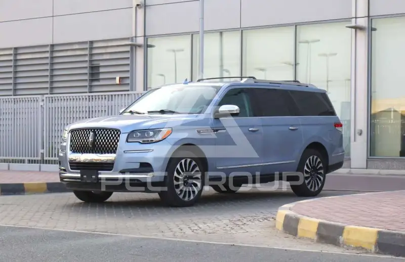 2023 Lincoln NAVIGATOR