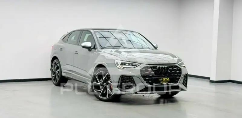 2023 Audi RSQ3