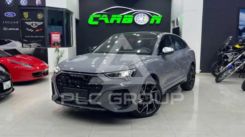 2023 Audi RSQ3