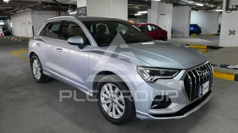 2023 Audi Q3