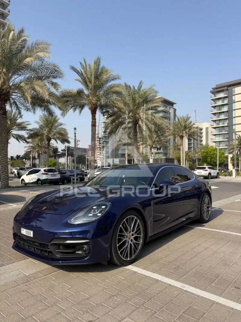 2023 Porsche Panamera