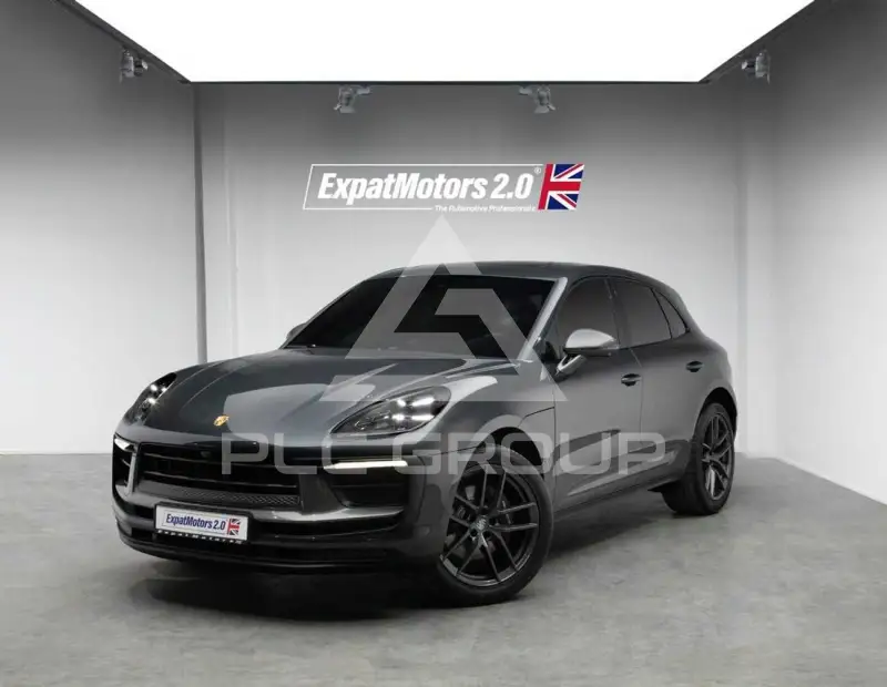 2023 Porsche MACAN