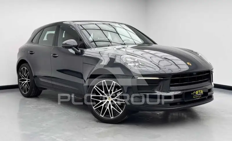 2023 Porsche MACAN