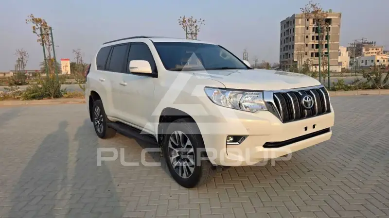 2023 Toyota Prado