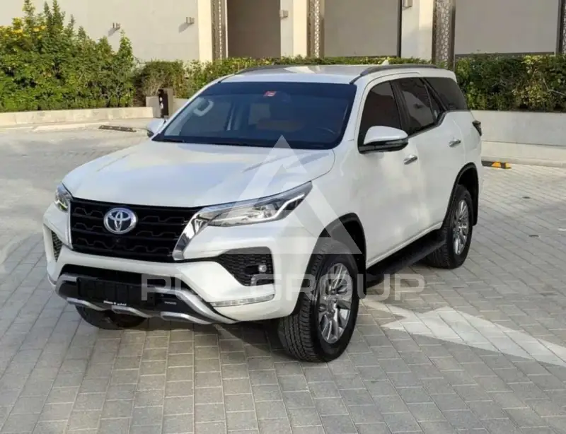 2023 Toyota Fortuner