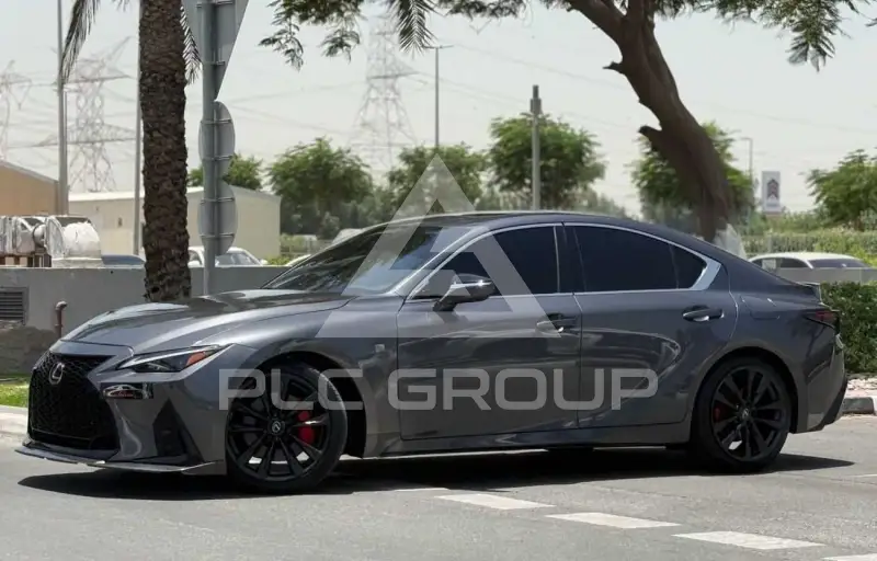 2024 Lexus IS300