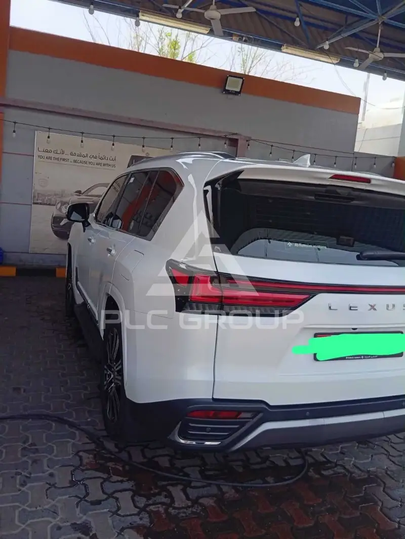 2024 Lexus LX600