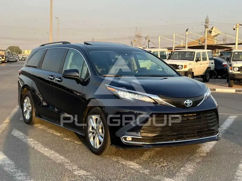 2024 Toyota SIENNA