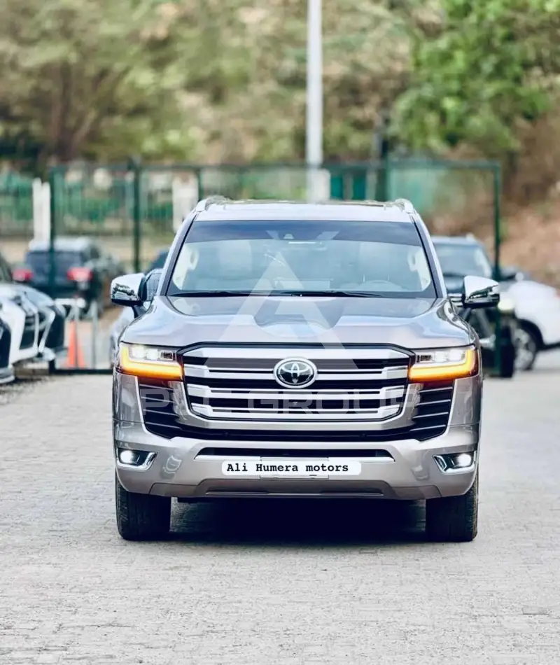 2024 Toyota LAND CRUISER