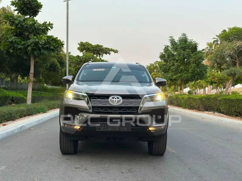 2024 Toyota Fortuner