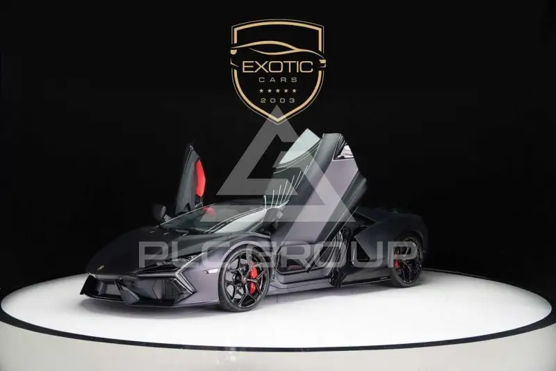 2024 Lamborghini Revuelto