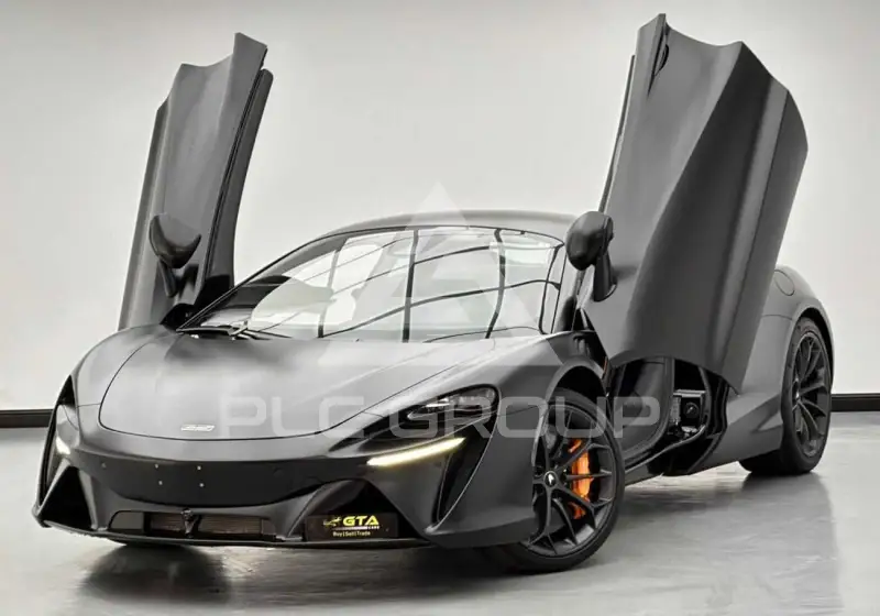 2024 McLaren ARTURA
