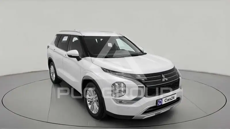 2025 Mitsubishi OUTLANDER