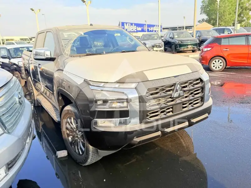 2025 Mitsubishi L200