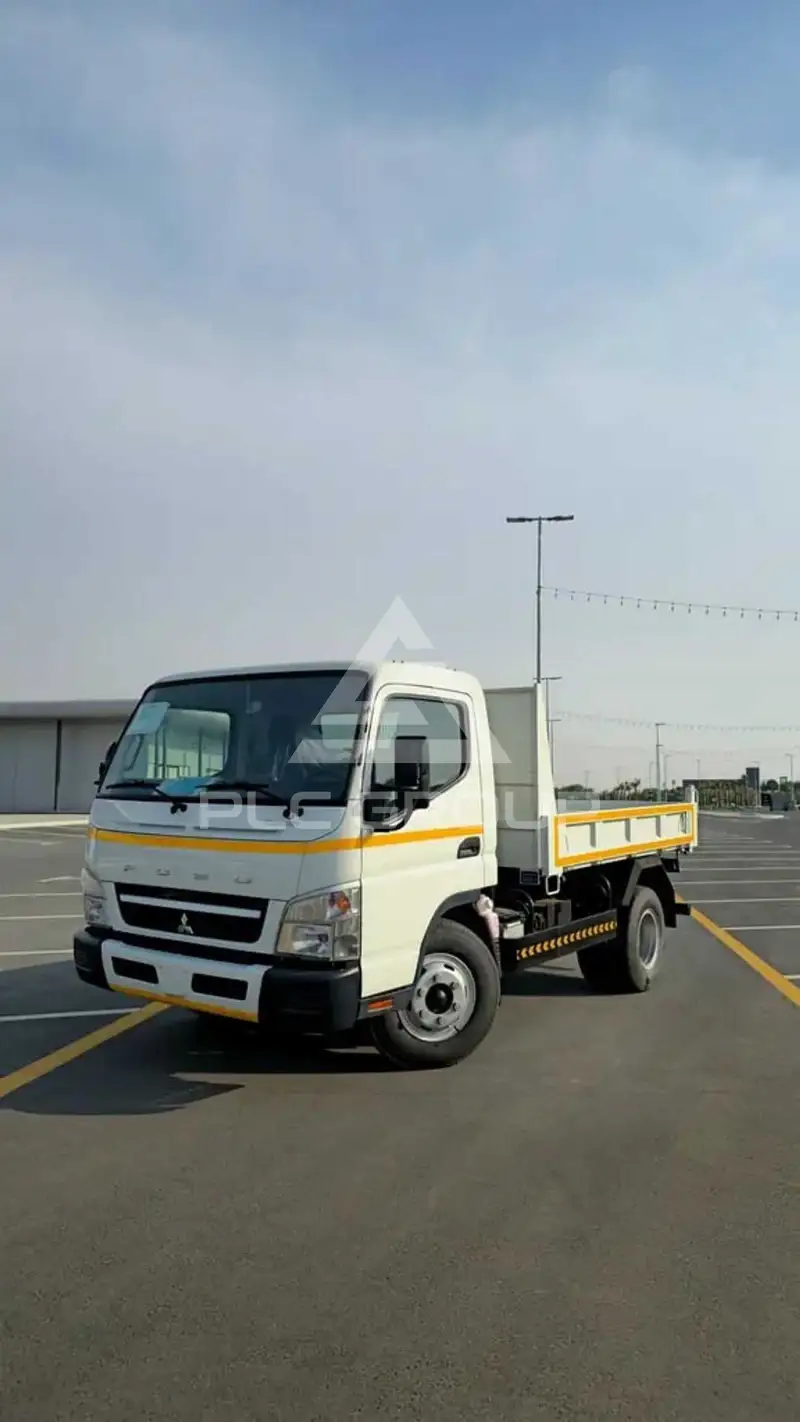 2025 Mitsubishi Canter