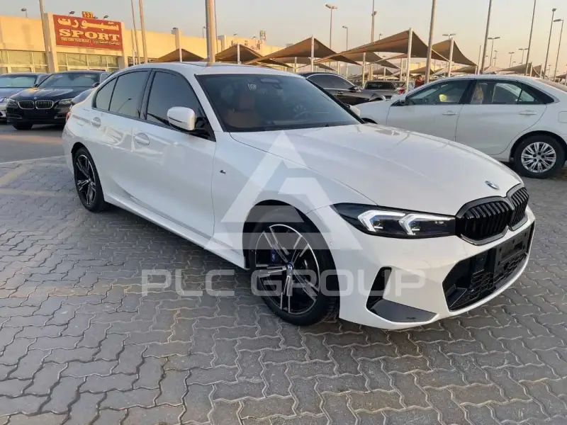 2025 BMW 320